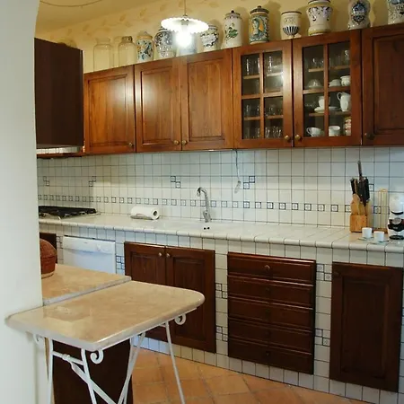 Apartment Irma A Relax Con Piscina A 10 Min Dal Mare