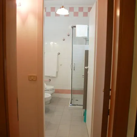 Irma A Relax Con Piscina A 10 Min Dal Mare דירה *