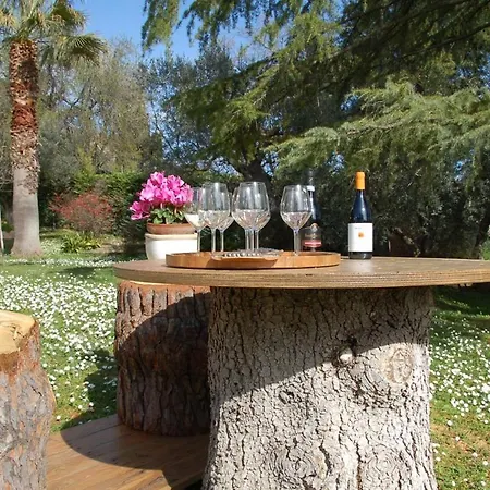 Lejlighed Irma A Relax Con Piscina A 10 Min Dal Mare